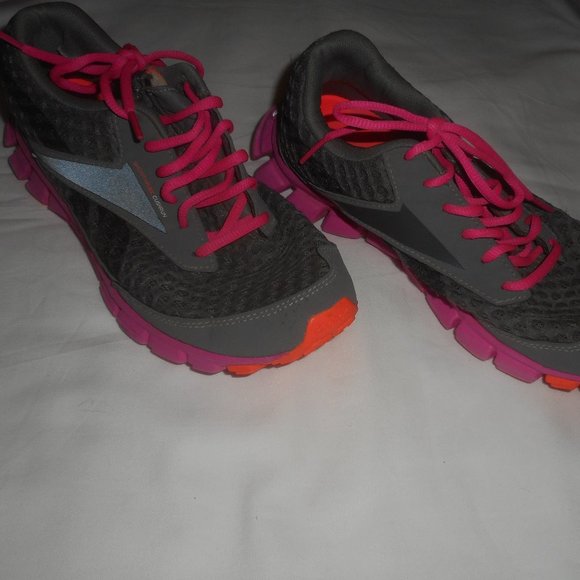 Ladies Reebok Smoothflex Cushrun Size 7.5 - Picture 1 of 5